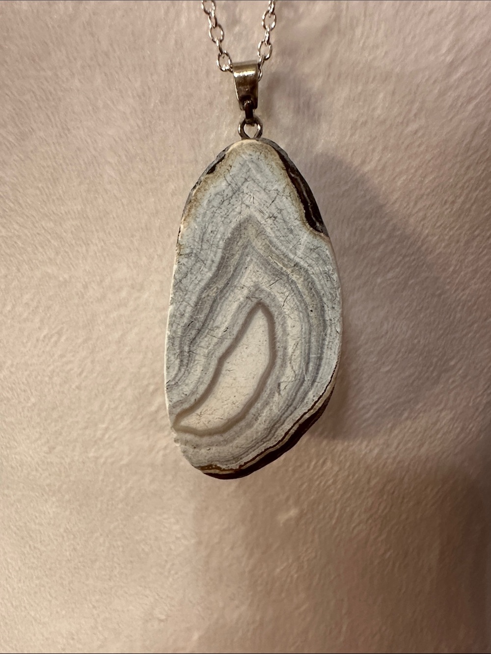 Sterling Silver Agate Slice Pendant Necklace - White Gray - Picture 2 of 2